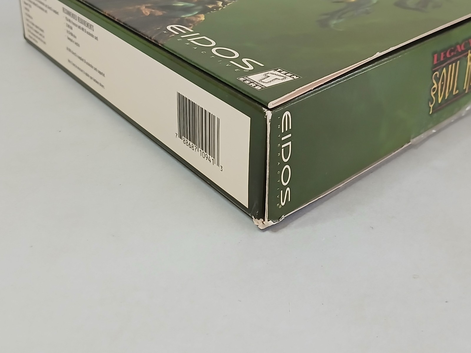 EIDOS Legacy of Kain Soul Reaver 1999 PC Game CD-ROM Trapezoid Big Box Complete