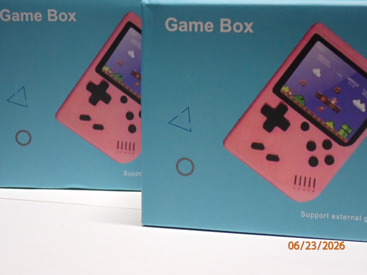 Retro Handheld Game Console, 3.0″ LCD, Portable, 400 Classic Video Games Mini