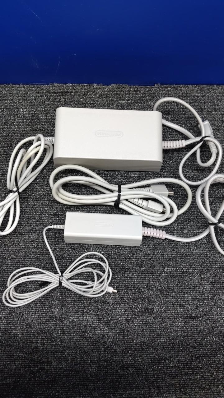 WIIU Model WUP 001 NINTENDO