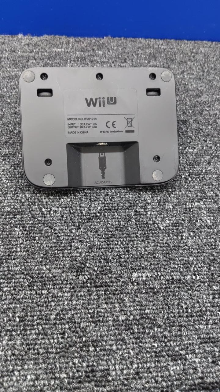 WIIU Model WUP 001 NINTENDO
