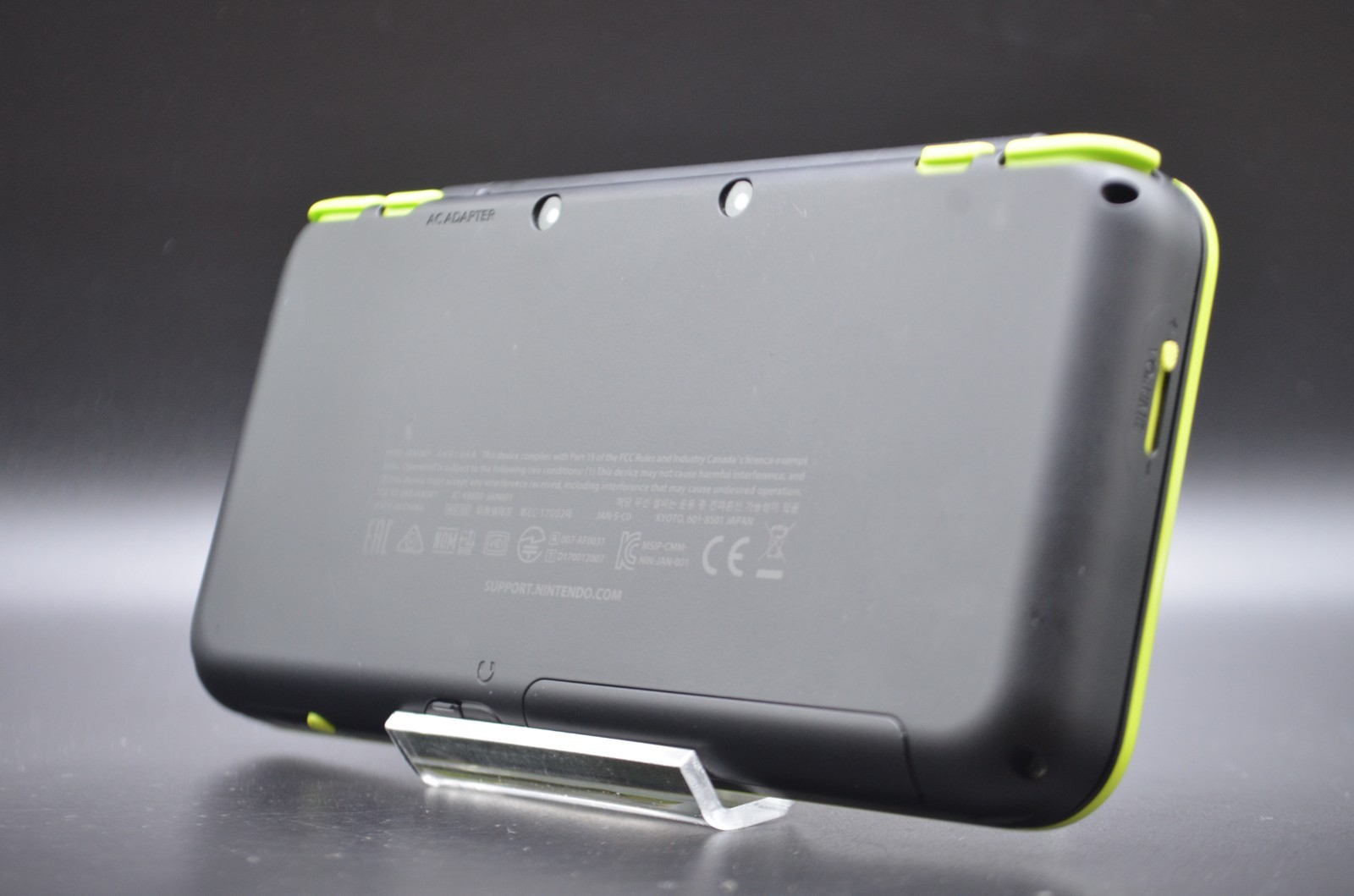[US DUTY PAID] New Nintendo 2DS XL LL black lime Console Japanese game 004