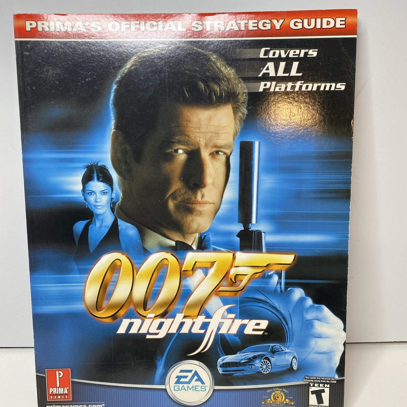 007 Nightfire Prima Official Strategy Guide PC PS2 Xbox Game Cube EA
