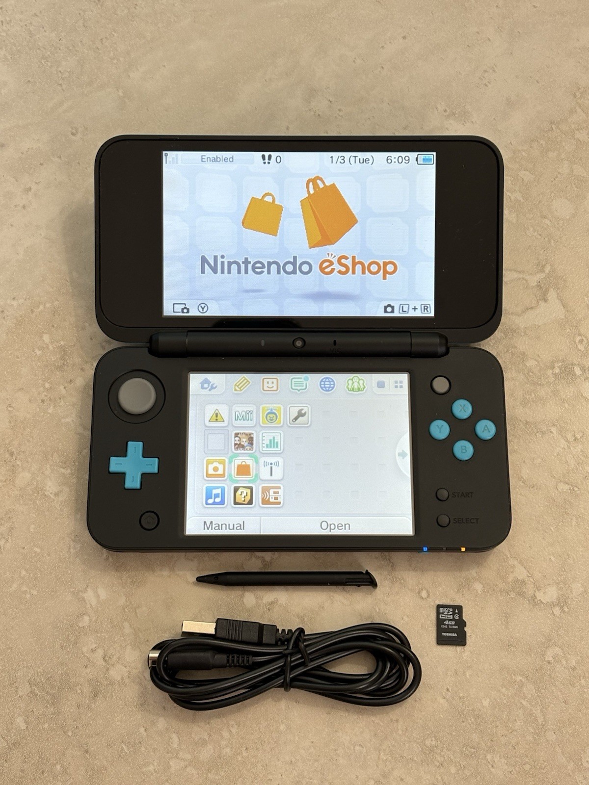 Nintendo New 2DS LL XL – Tested & Working – Excellent Condition – US Seller
