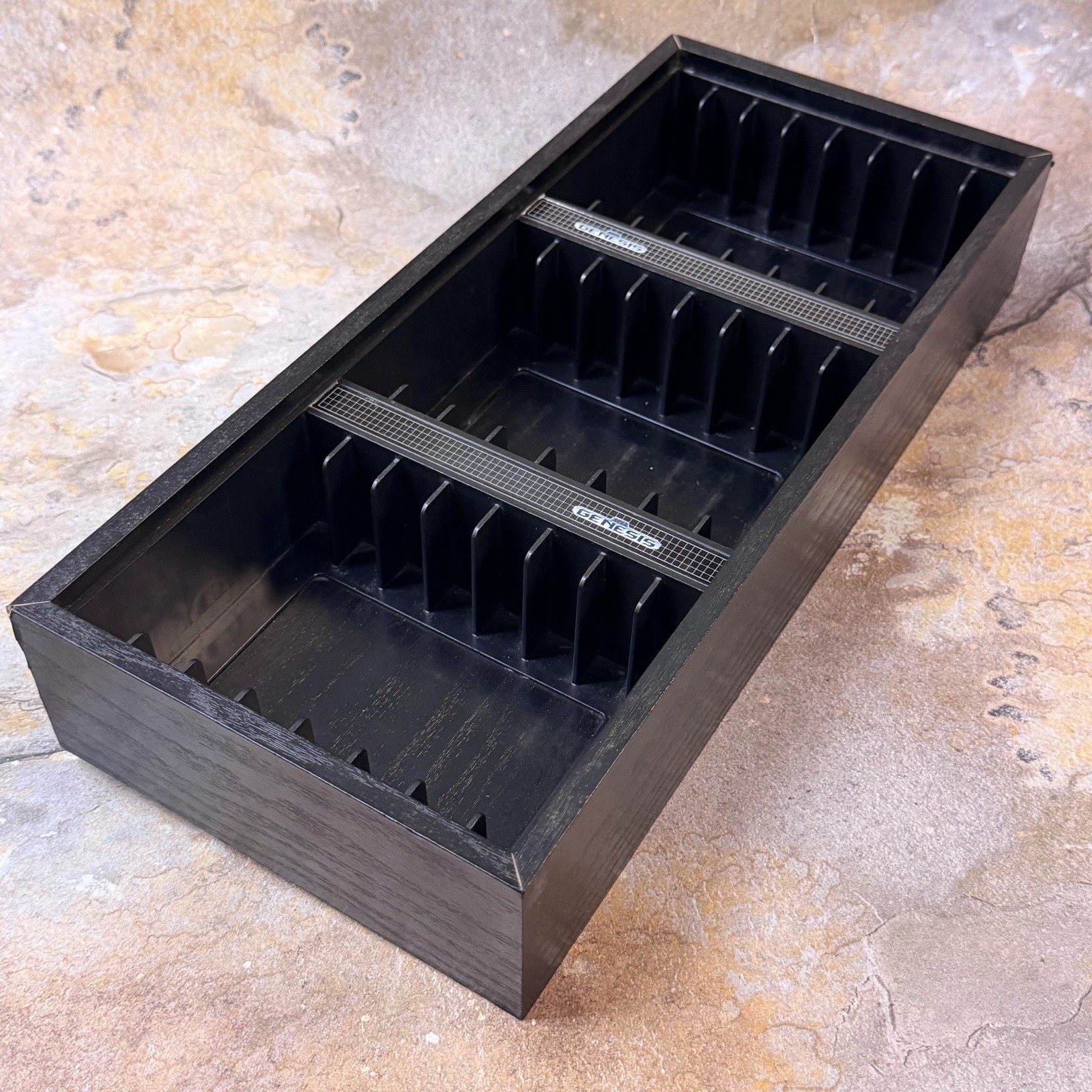 Vintage SEGA Genesis 24 Video Game Cartridge Holder Wall Mount Storage **READ**