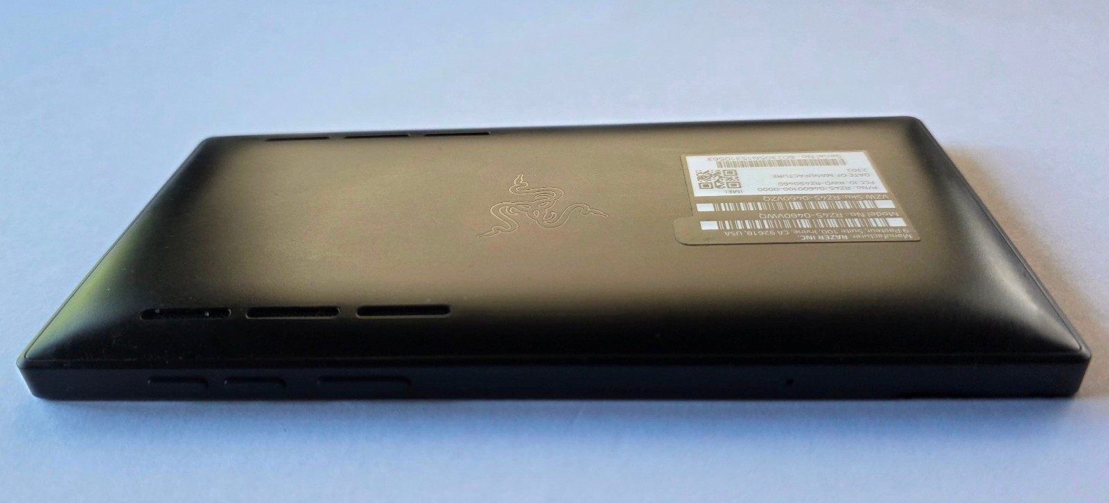 Unused Original Black Razer Edge 5G Gaming Handheld Android 128GB TABLET ONLY