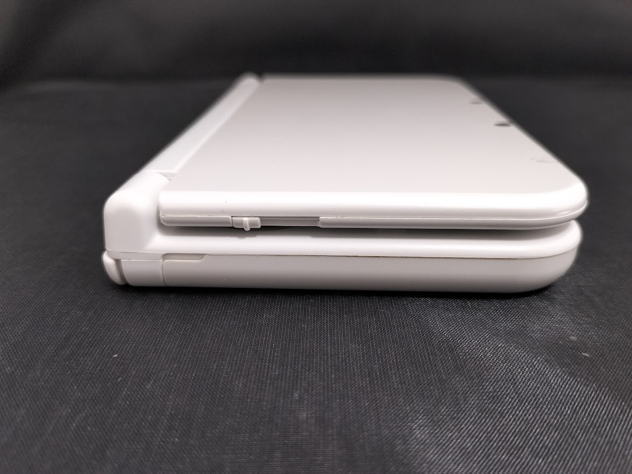 B769 Nintendo new 3DS LL XL console White Japan fx