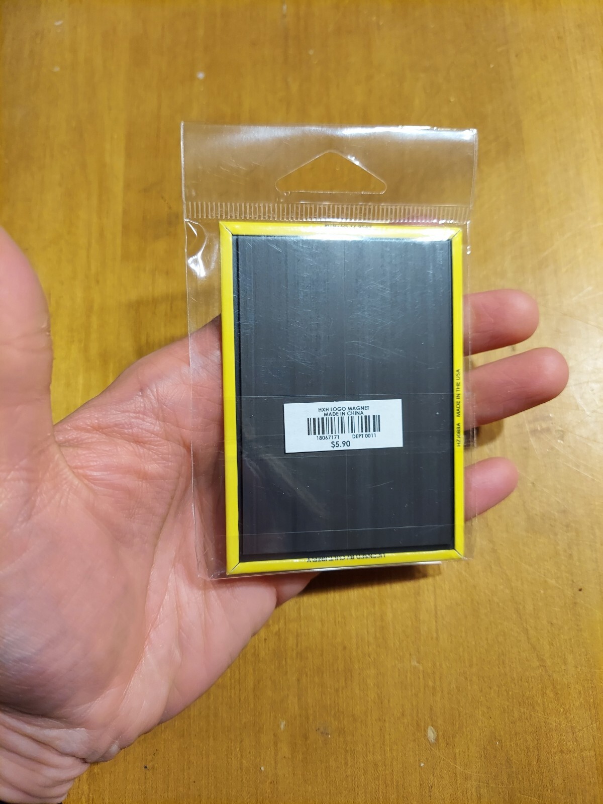 Hunter X Hunter Logo Magnet XX Yellow Red Black BRAND NEW SEALED READ Culturefly