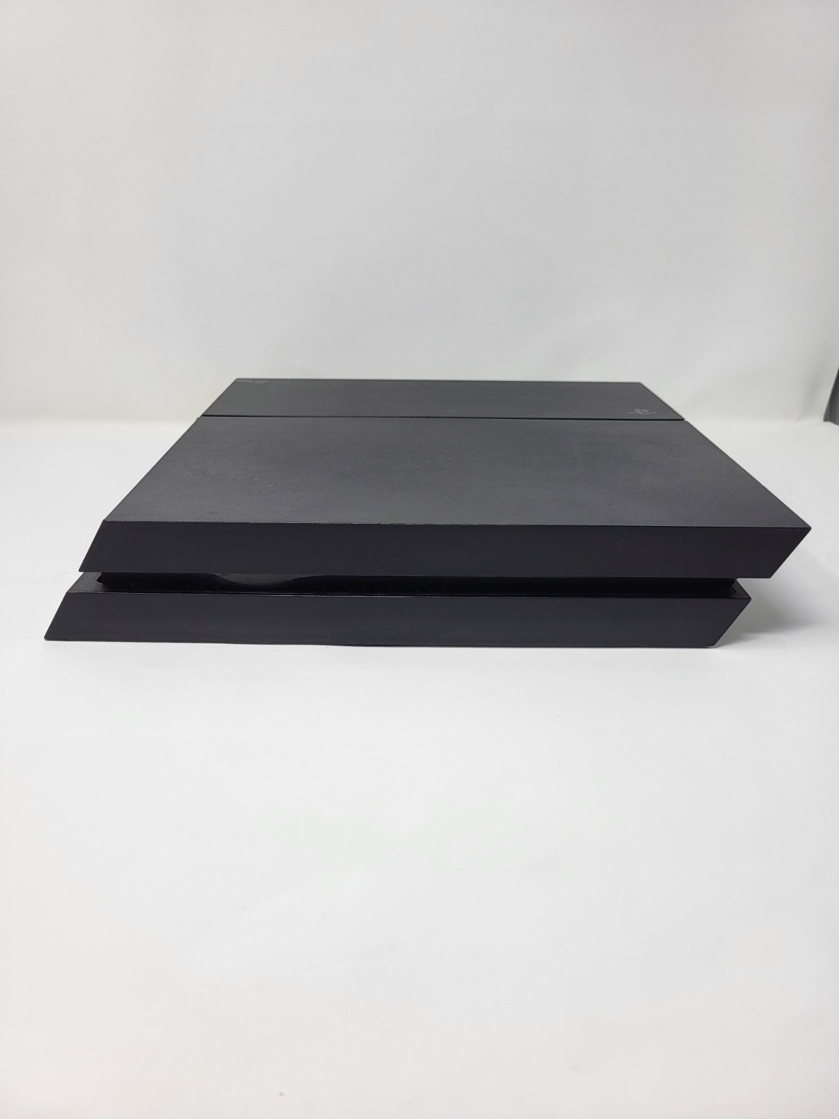 Sony PlayStation 4 PS4 CUH-1115A 500GB Video Game Console Bundle w/1 Controller