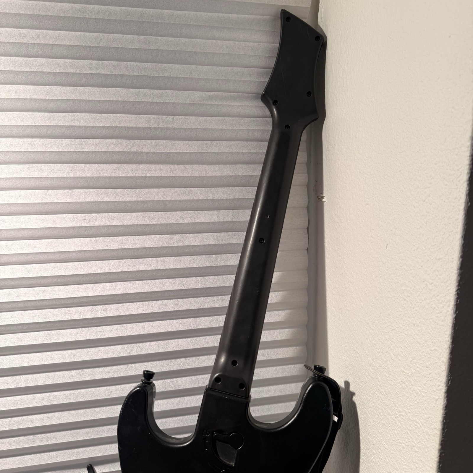 PS3 RedOctane Guitar Hero Wireless Guitar Controller Sunburst Black 95451.805