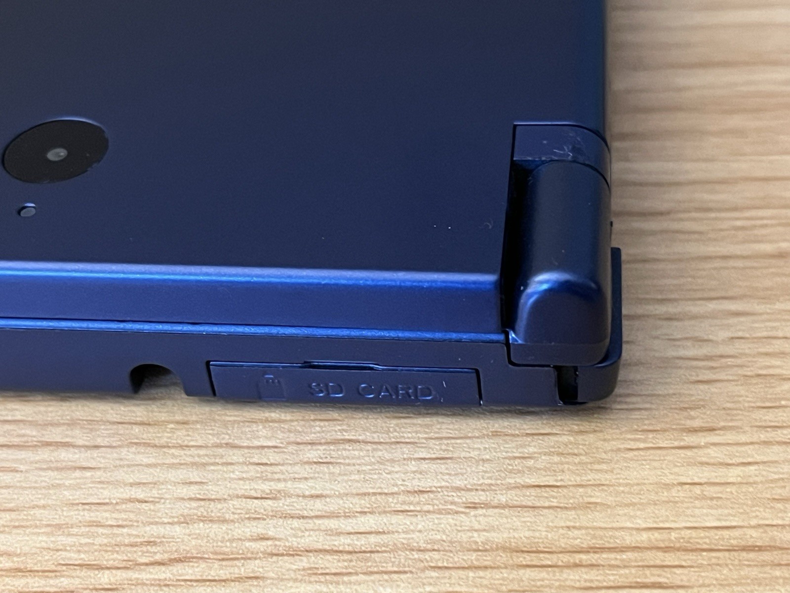 DSi Metallic Blue (Japan Region)