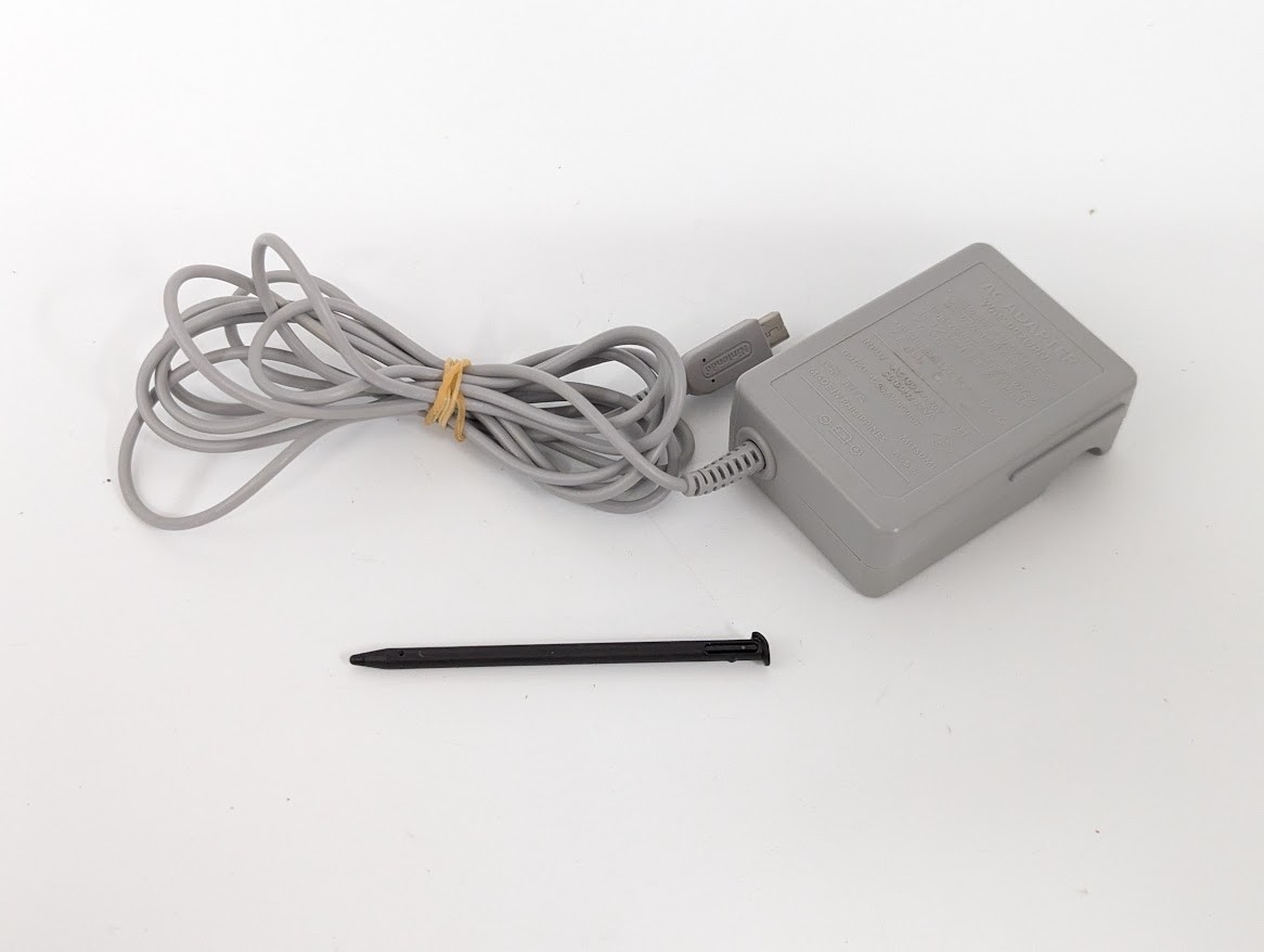 B349 Nintendo new 3DS console Black Plate No.001 Mario Japan w/pen adapter fx