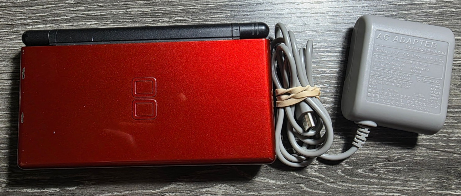 Nintendo DS Lite Red System Console W/ Stylus, GBA Port Cover, Charger TESTED