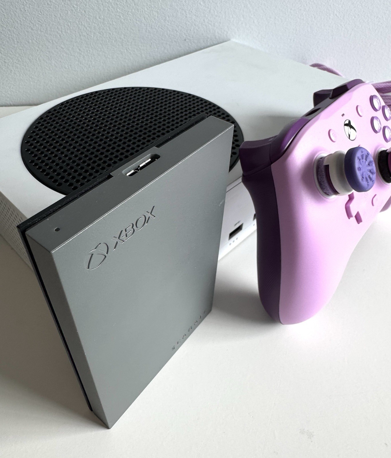 Microsoft Xbox Series S 512GB Game Console w/ Controller /2TB Seagate Game Drive