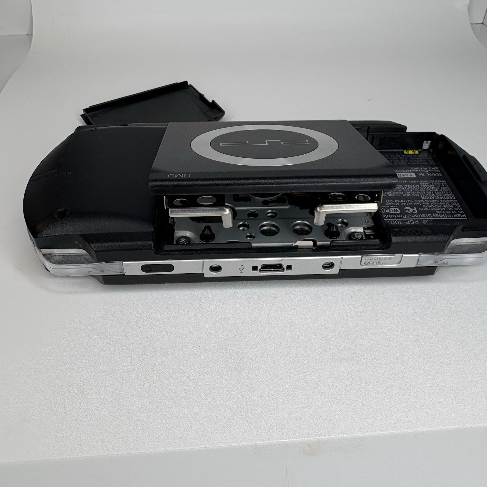 Nintendo Switch HAC-001 + Sony PSP-1001 Lot — For Parts or Repair — No Power