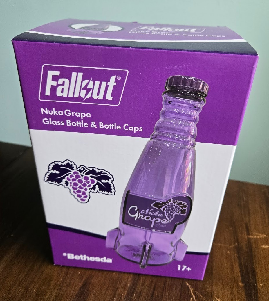 Fallout Nuka Cola Grape Glass Rocket Bottle & 10 Caps Official NEW