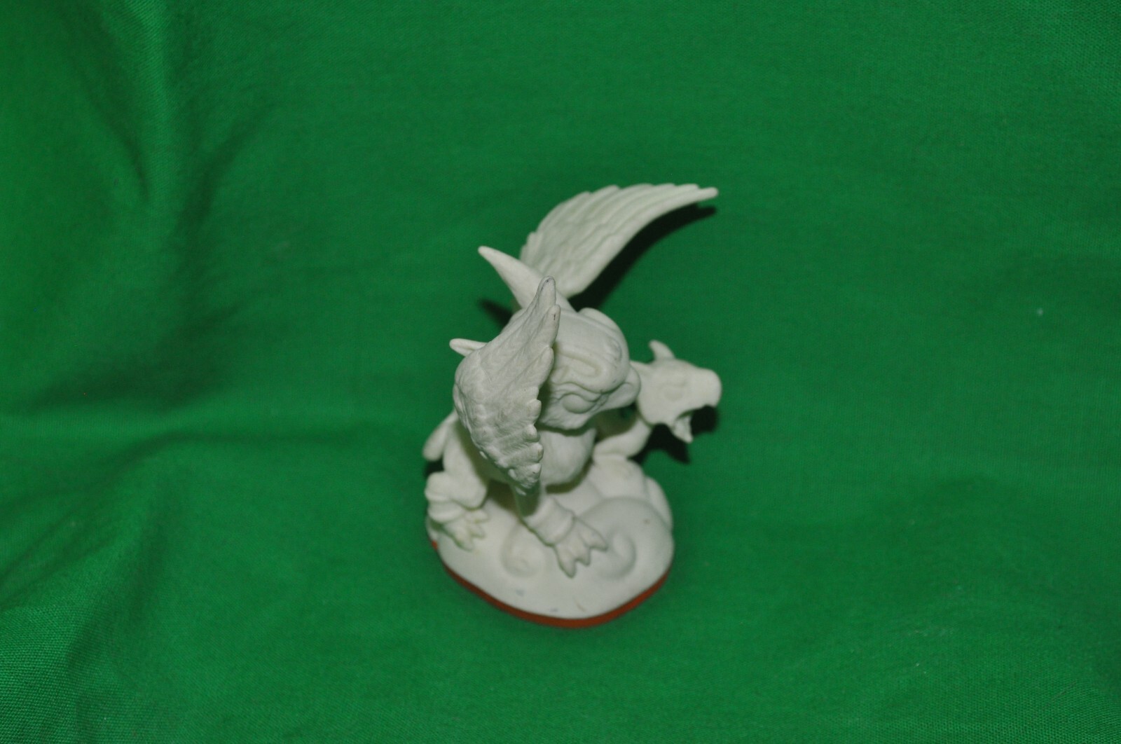 Skylanders Giants Glow-In-The-Dark Sonic Boom Figure – Tested! damaged see pics