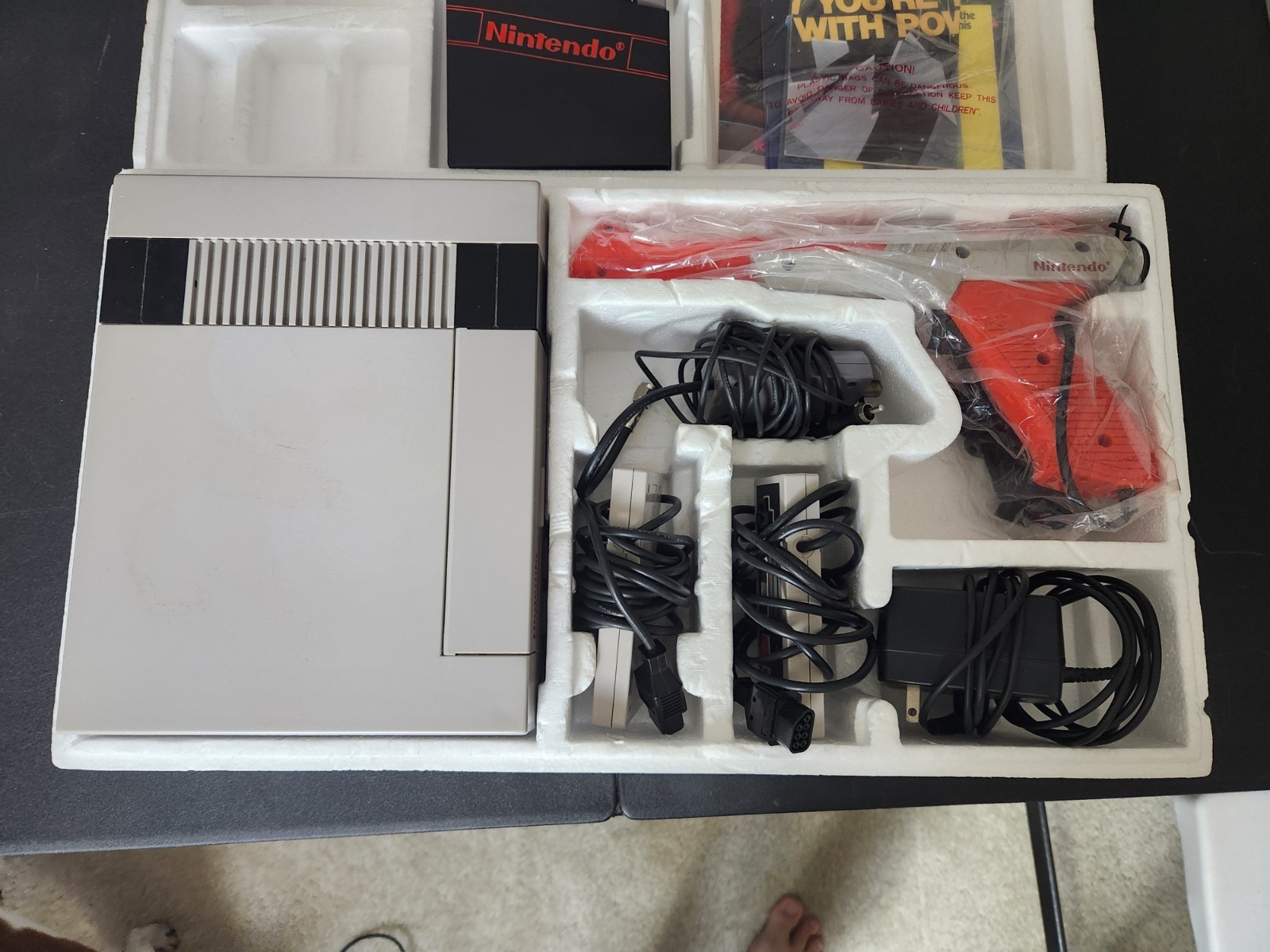 Nintendo NES Console. Complete In Box . Cleaned.Tested. Super Mario/Duck Hunt