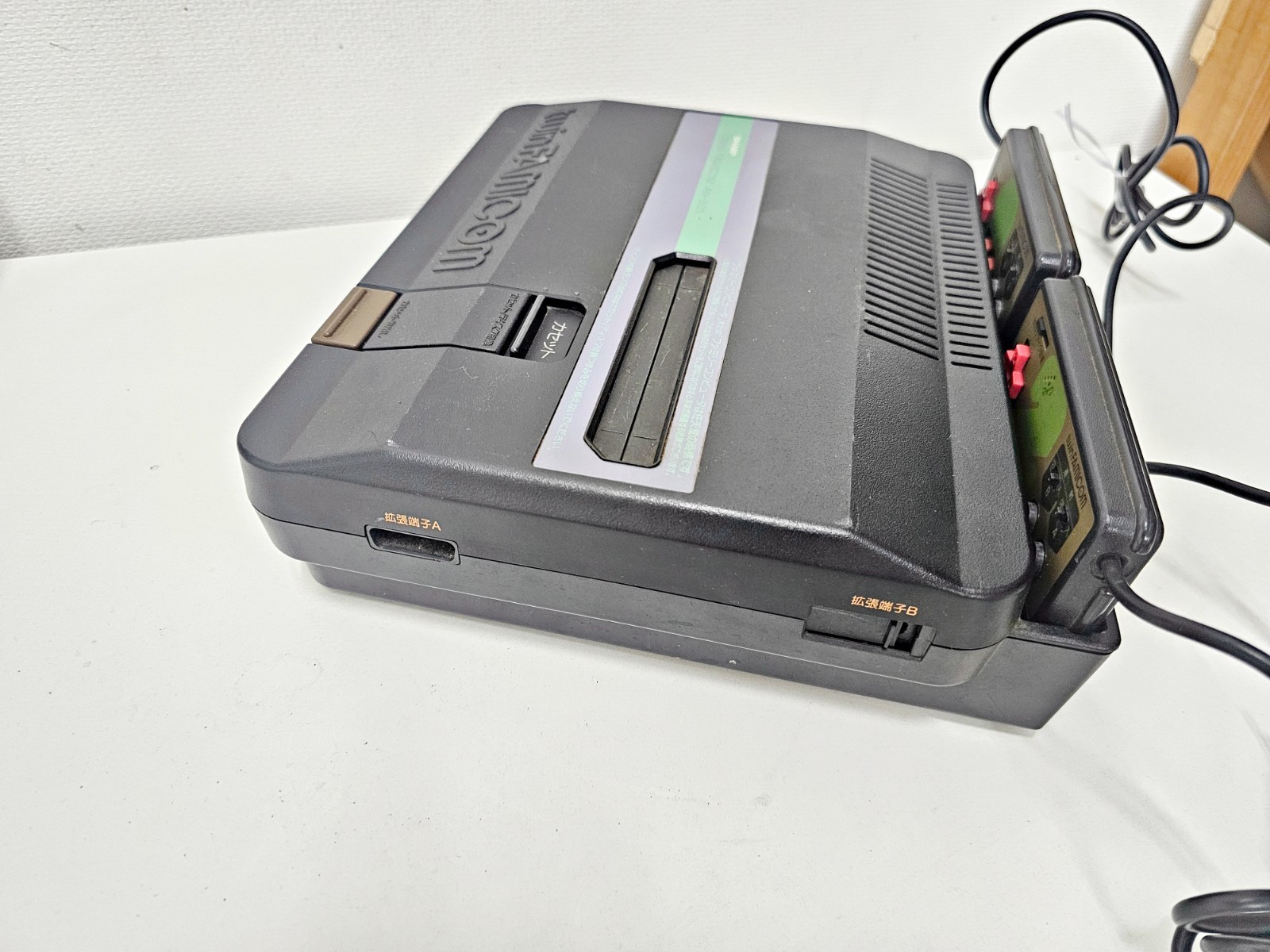 Sharp Twin Famicom AN-50BK Red New Belt/tuning 98 Japan DHL 1 week to USA