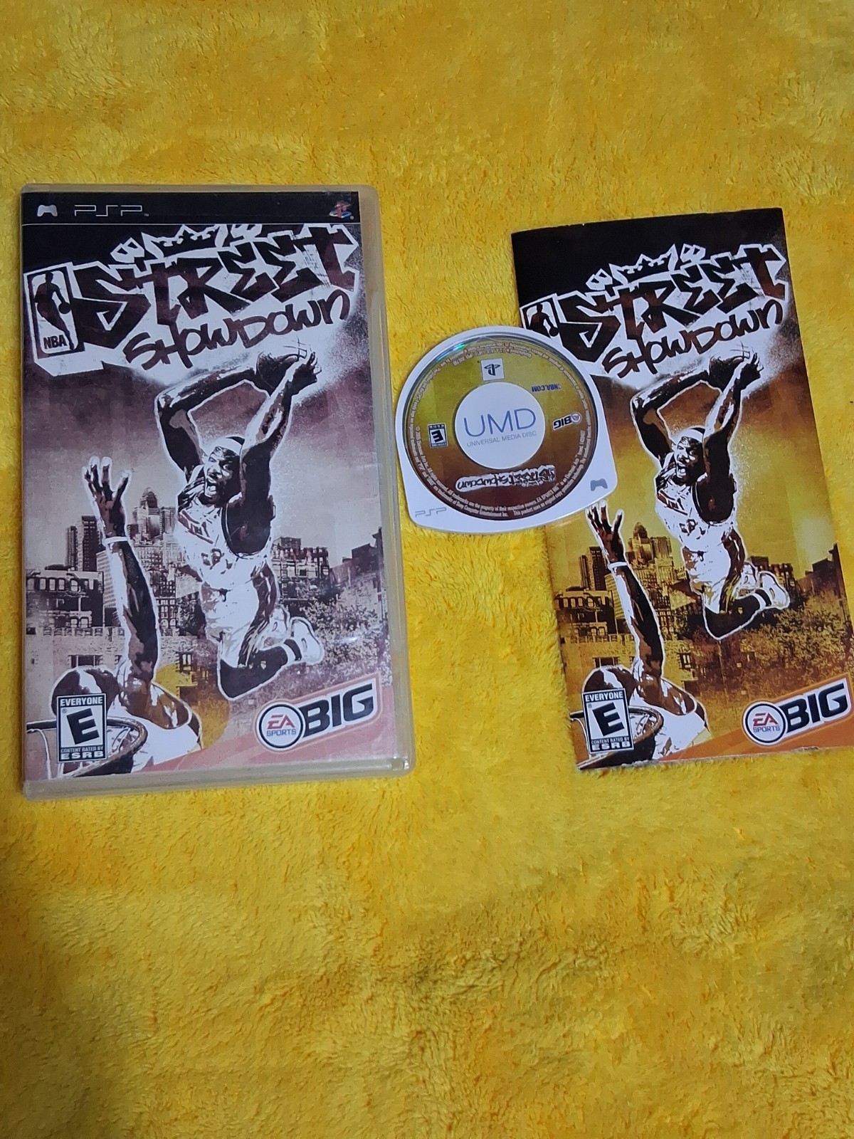 NBA Street Showdown Sony PSP Game EA Sports BIG Complete CIB 2005 014633148947