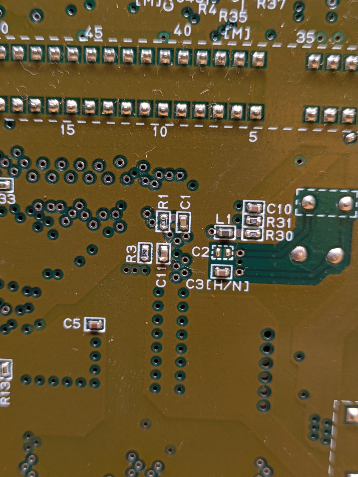 SNES JR – RGB Bypass, S-Video, New Caps, Regulator, C11 Cap, LED. Good Shape.