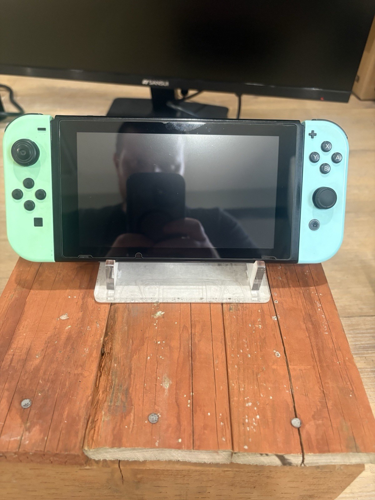 Nintendo Switch Console HAC-001(-01) 32GB 2019 w/ Dock Green/Blue Joy-Con