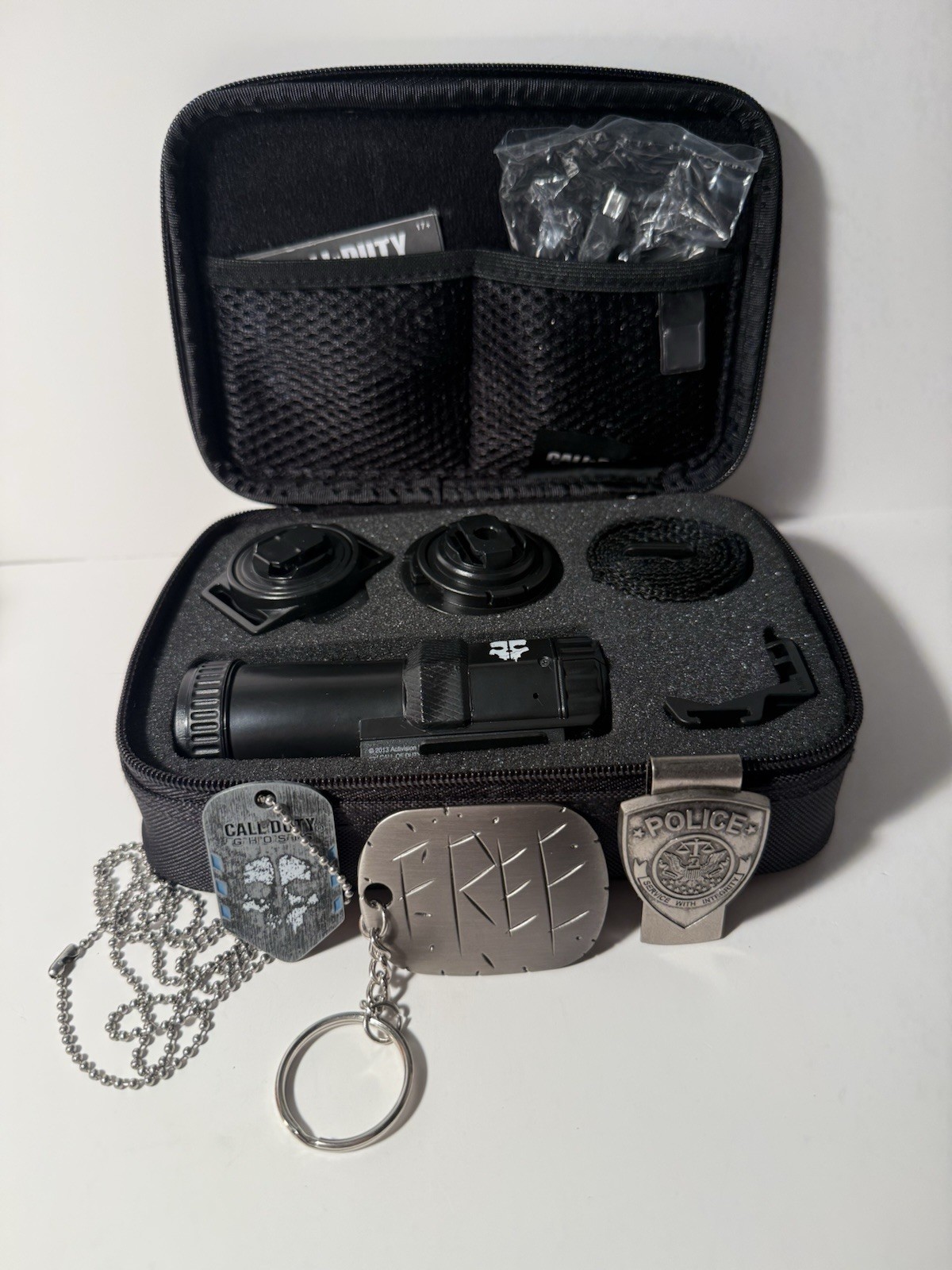 Call of Duty Ghosts Camera Kit Carry Case Necklace Battlefield Money Clip