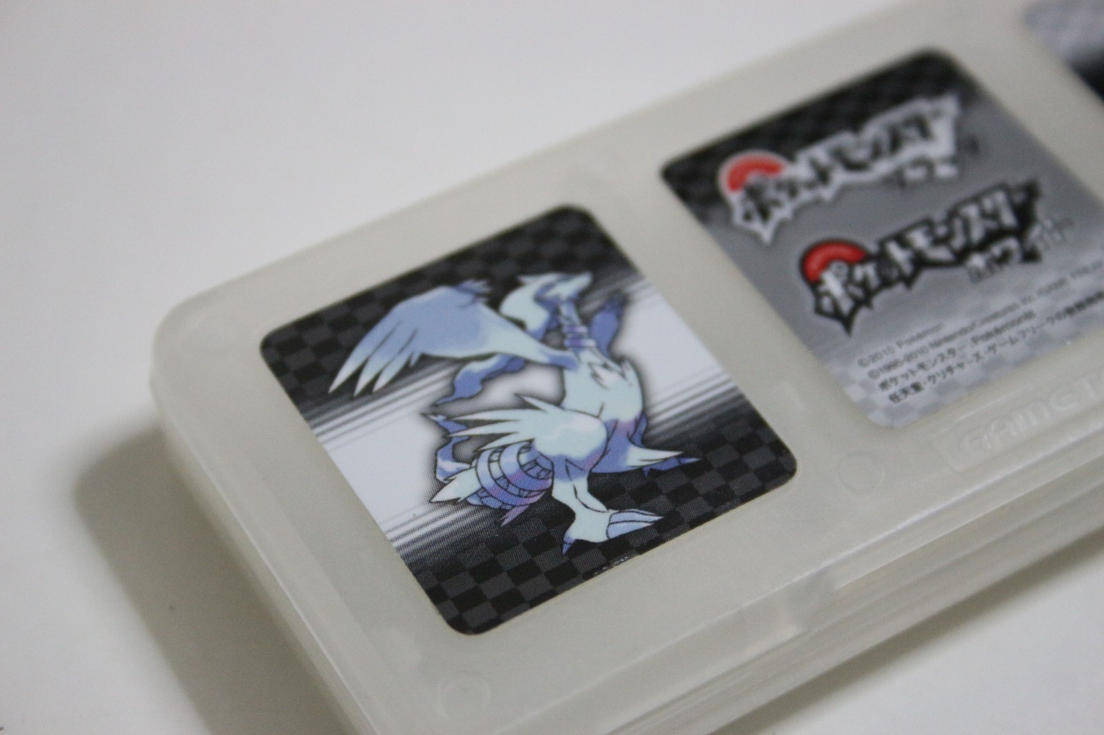 Pokemon Black and White Game Cartridge Case for Nintendo DS Reshiram | Zekrom
