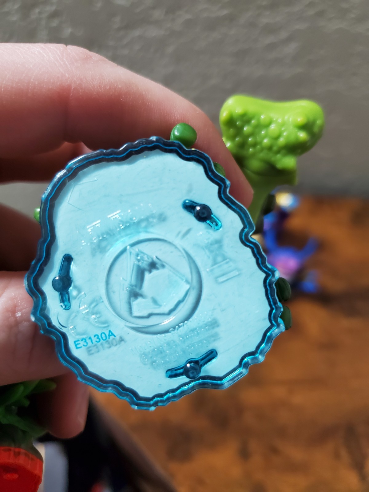 Skylanders Lot of 6 Pop Fizz Slobber Tooth Crusher Food Fight Blue Eagle Guzzle