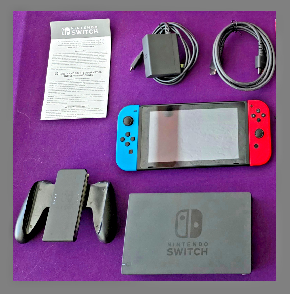 Nintendo Switch 32GB Complete in Original Box Neon Blue/Red Tested