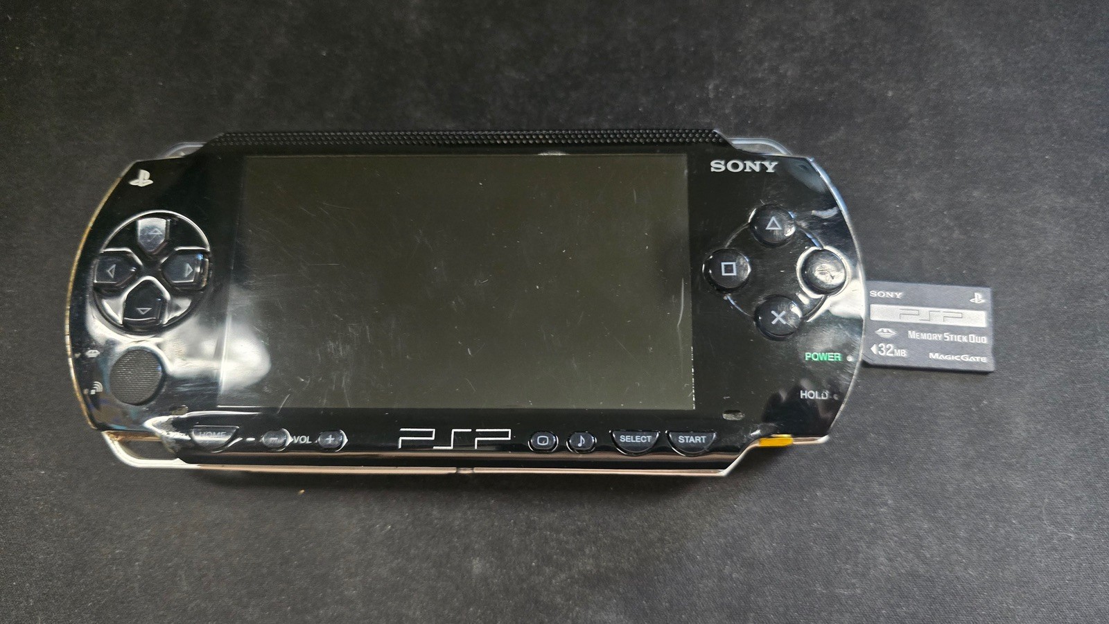 Sony PSP-1001 Playstation Portable Black Handheld Console System G/VG w 32mb&AC
