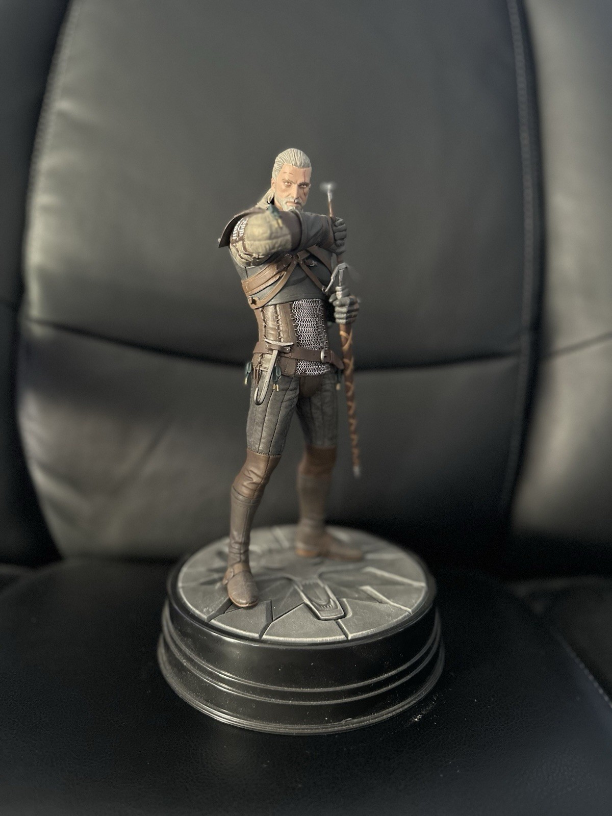 Dark Horse Deluxe The Witcher 3: Wild Hunt Geralt Series 1 Please Read