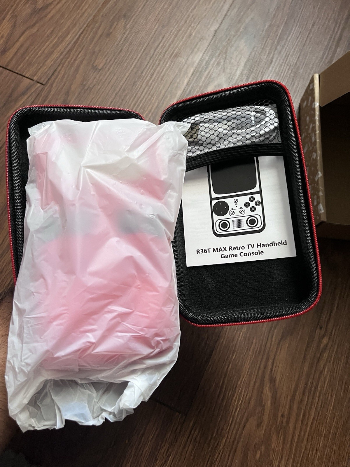 R36T MAX Retro TV Pink Handheld System Linux Wi‑Fi 64GB 720p Case Manual