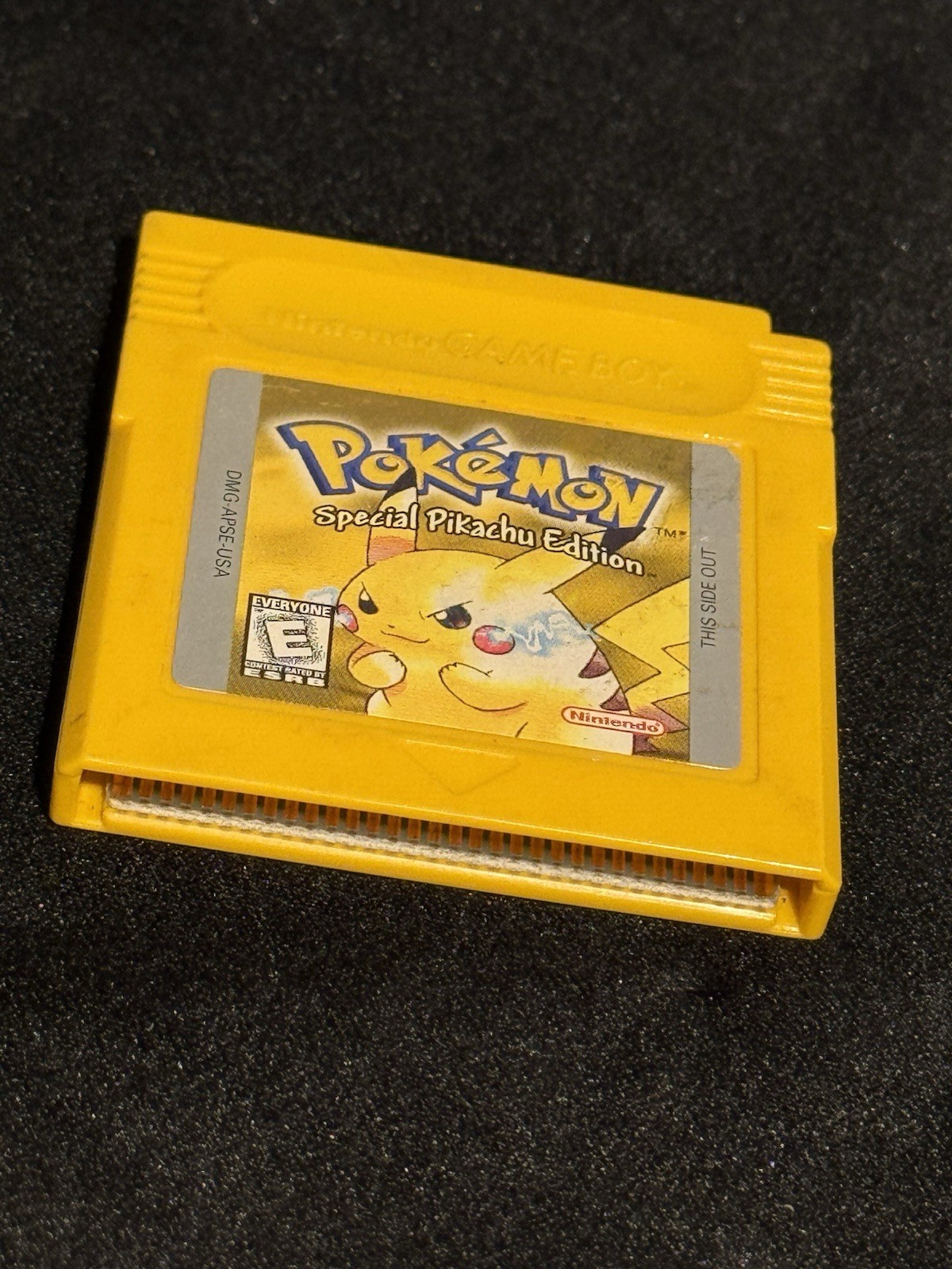 Nintendo Game Boy System Bundle Pokémon Special Pikachu Edition & Mortal Combat