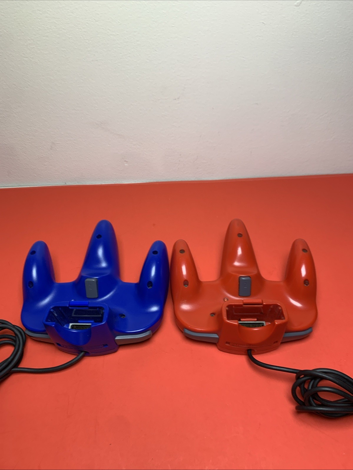 96 Nintendo 64 Console w/ 2 Controllers Red & Blue & 2 Rumble Pak Packs