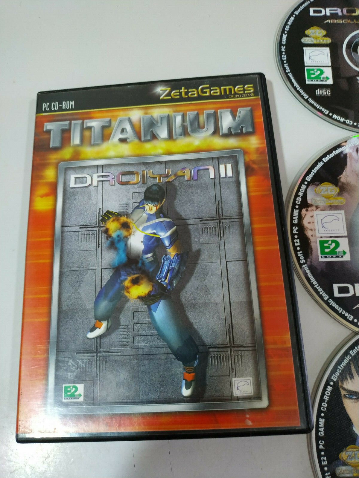 Droiyan II Titanium – PC Game 3 X CD-ROM Spain Edition