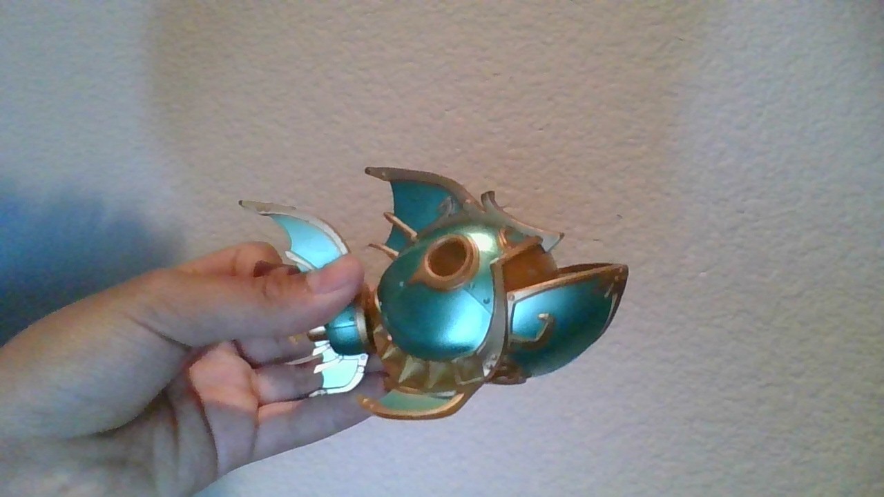 Skylanders Activision Reef Ripper SuperCharger 2015 Needs Cleaning Works Tested