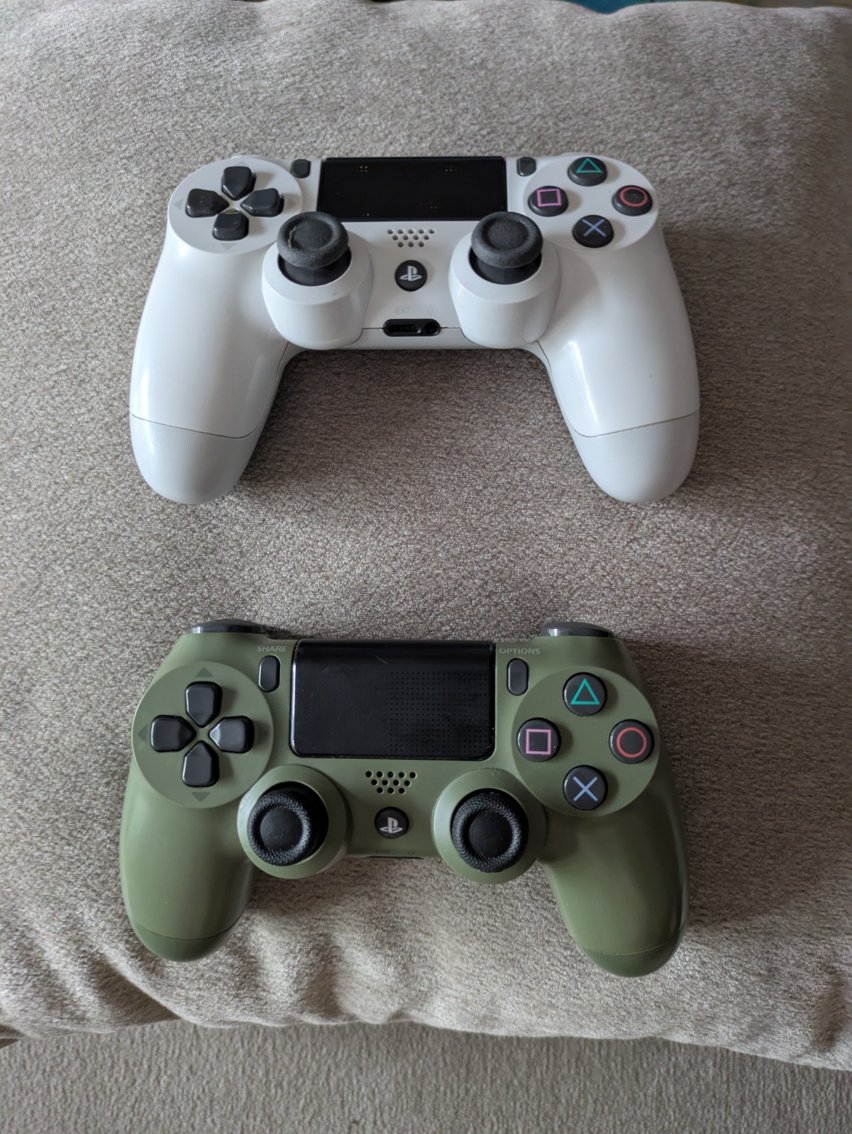 OEM Sony Dualshock 4 – Hall Effect Upgraded – Drift-Proof Ginfull Joysticks