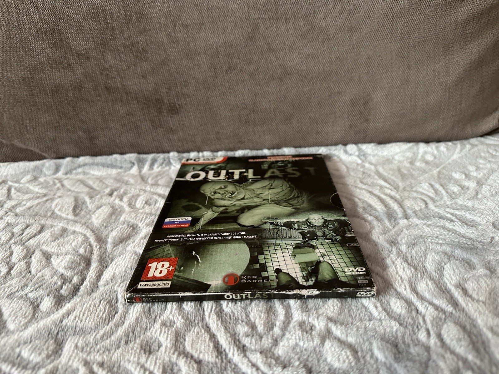 Outlast – Russian Digi Box Edition PC