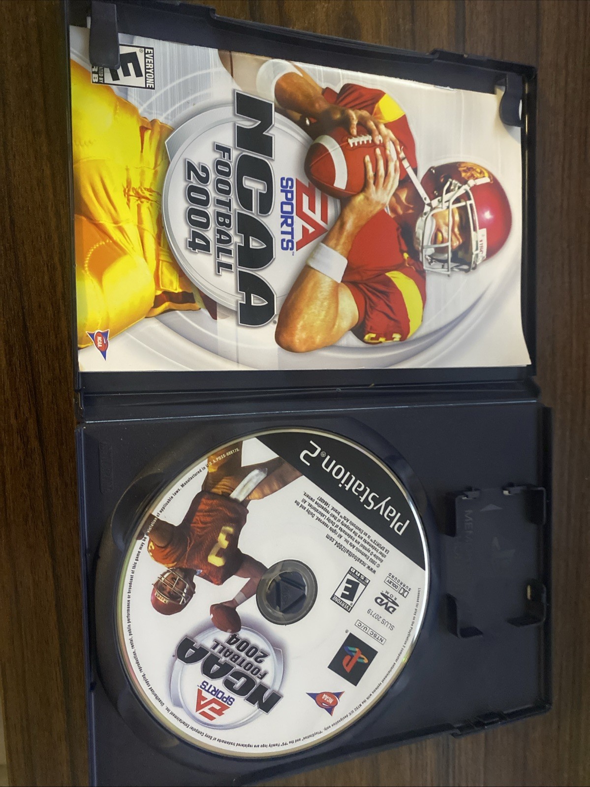 NCAA Football 2004 for Sony Playstation 2 (PS2) – Box/Manual, working shape!