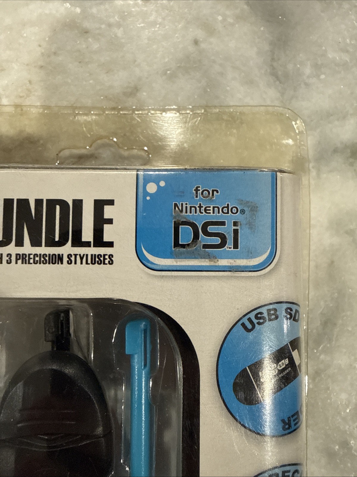 NEW dreamGEAR Nintendo DSi 4 in 1 Bundle USB Card Reader