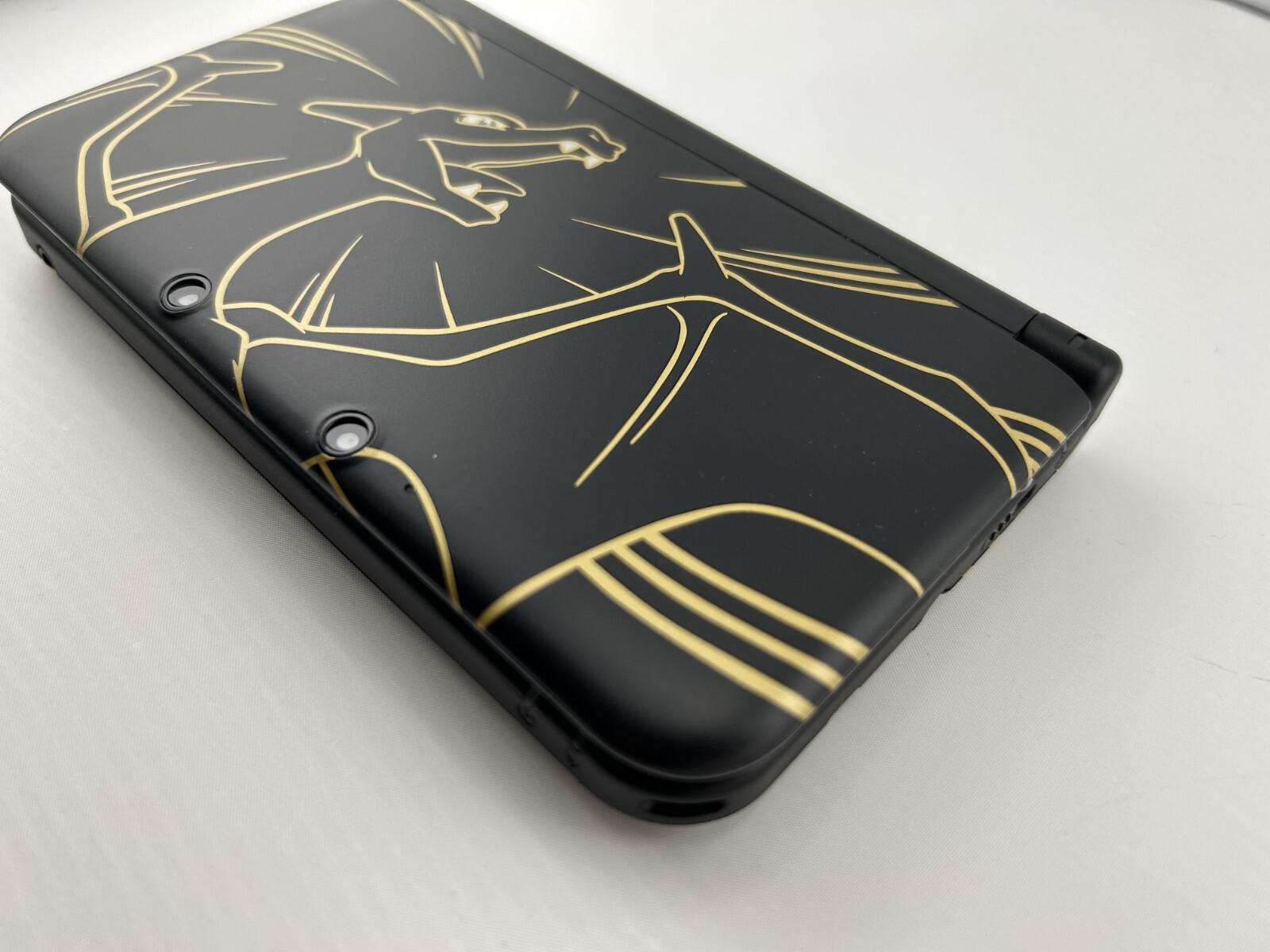 [A-rank] Nintendo 3DS LL XL console Charizard Edition with Charger/Stylus