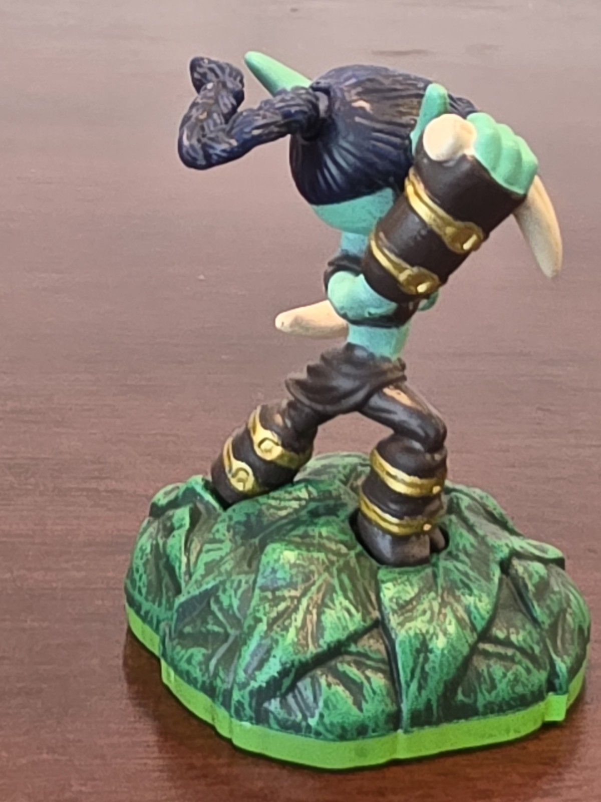 2011 Activision Skylanders Spyro’s Adventure Stealth Elf Figure 83980888
