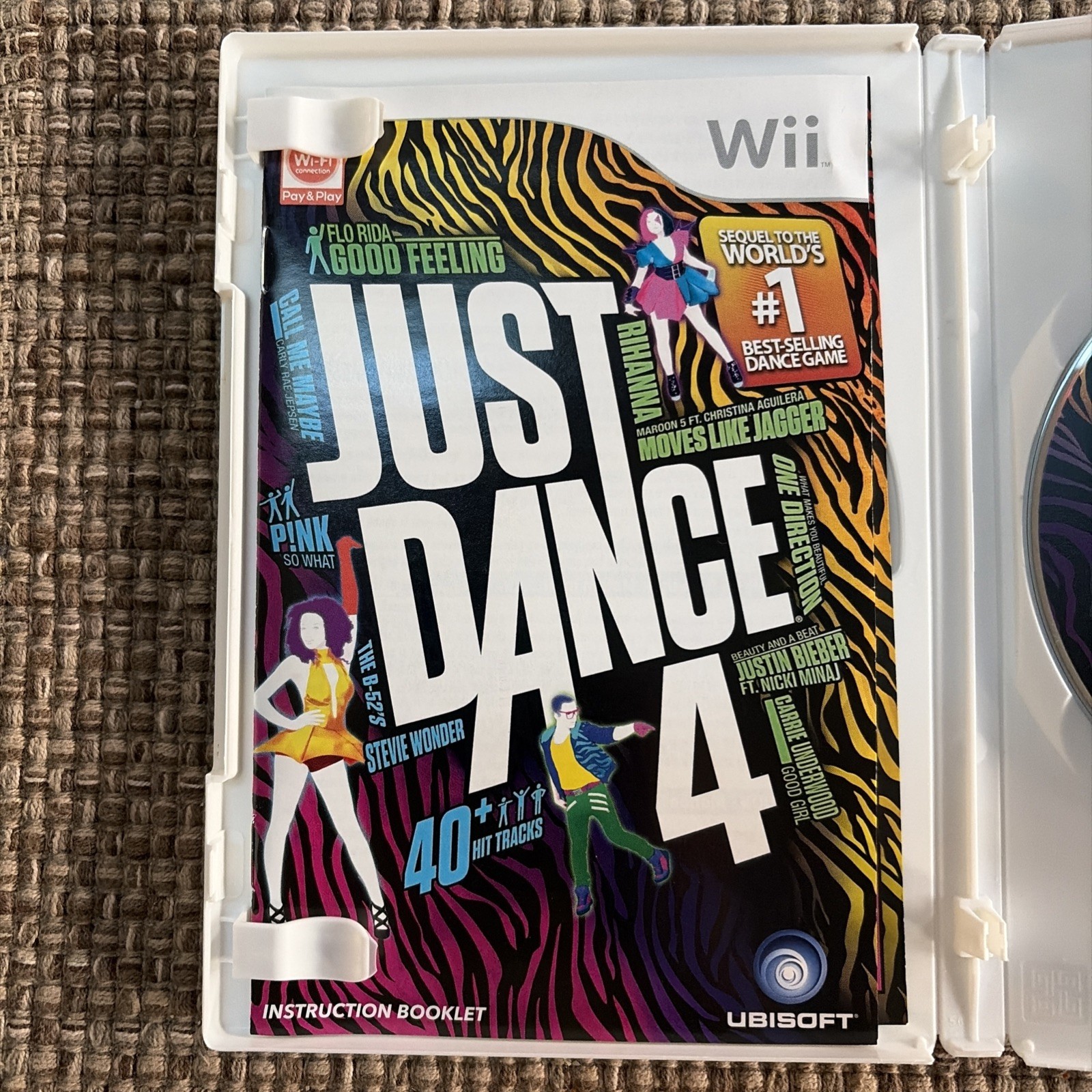 Just Dance 4 (Nintendo Wii, 2012) CIB Complete with Manual Tested