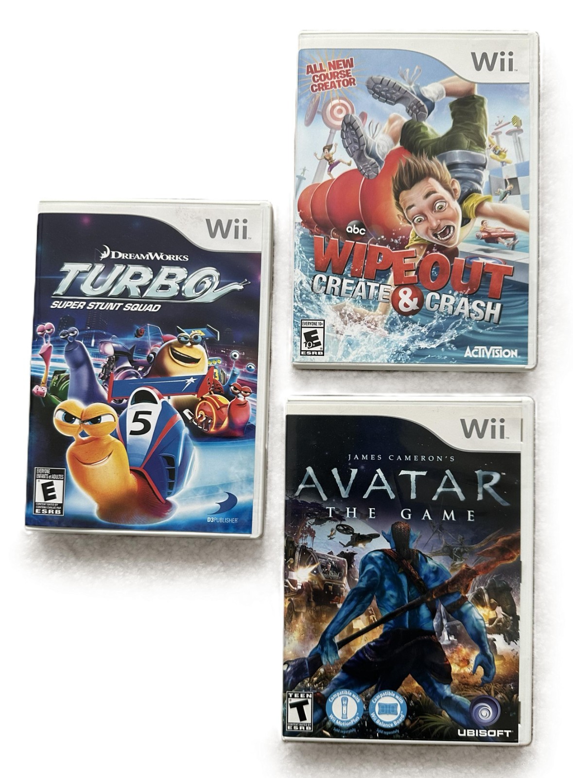 Nintendo Wii Console (White) Bundle + 3 Games