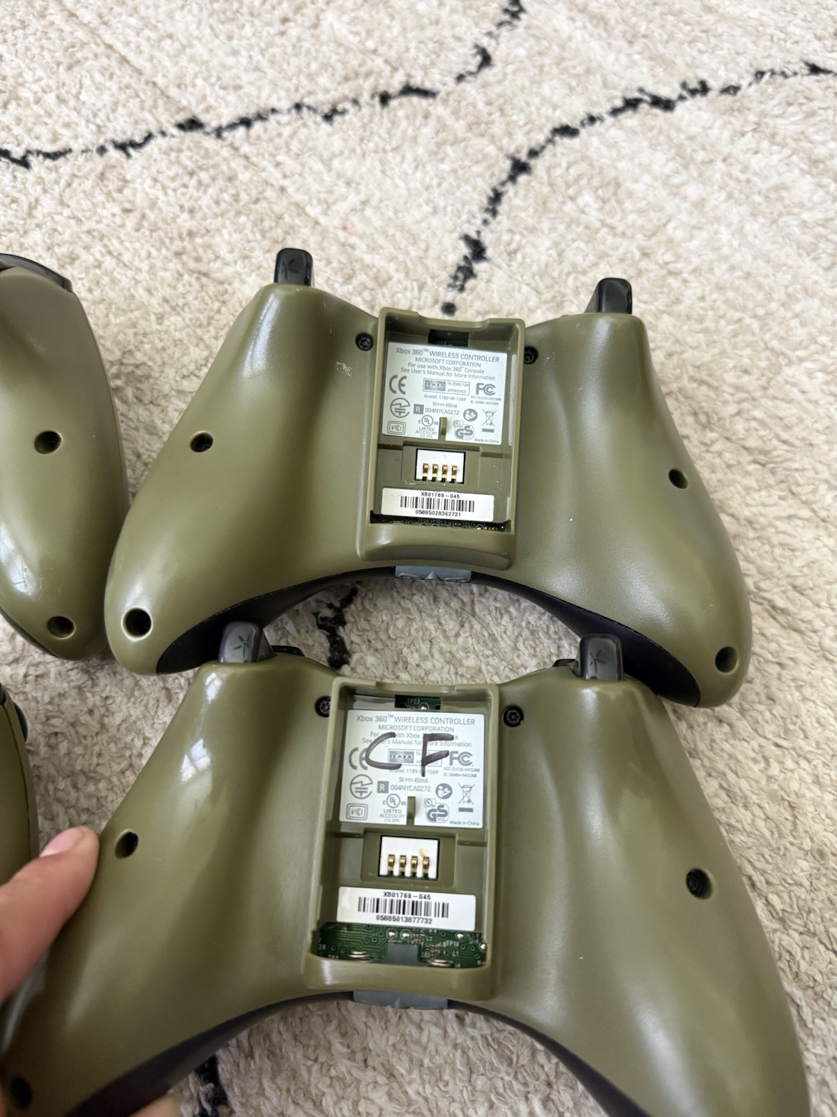OEM Lot of Four Xbox 360 Halo 3 Special Edition Olive Green Wireless Controllers