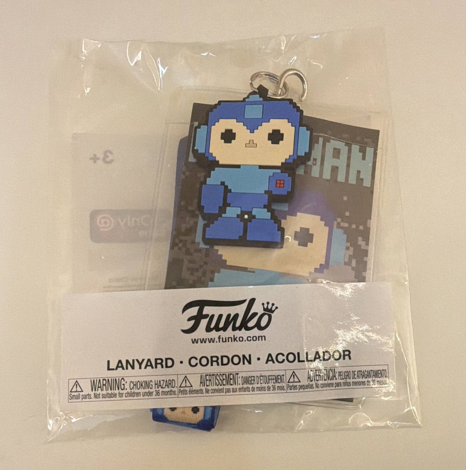 Funko Mega Man Lanyard w/ Pixel Character Charm, FAC-034203-17236