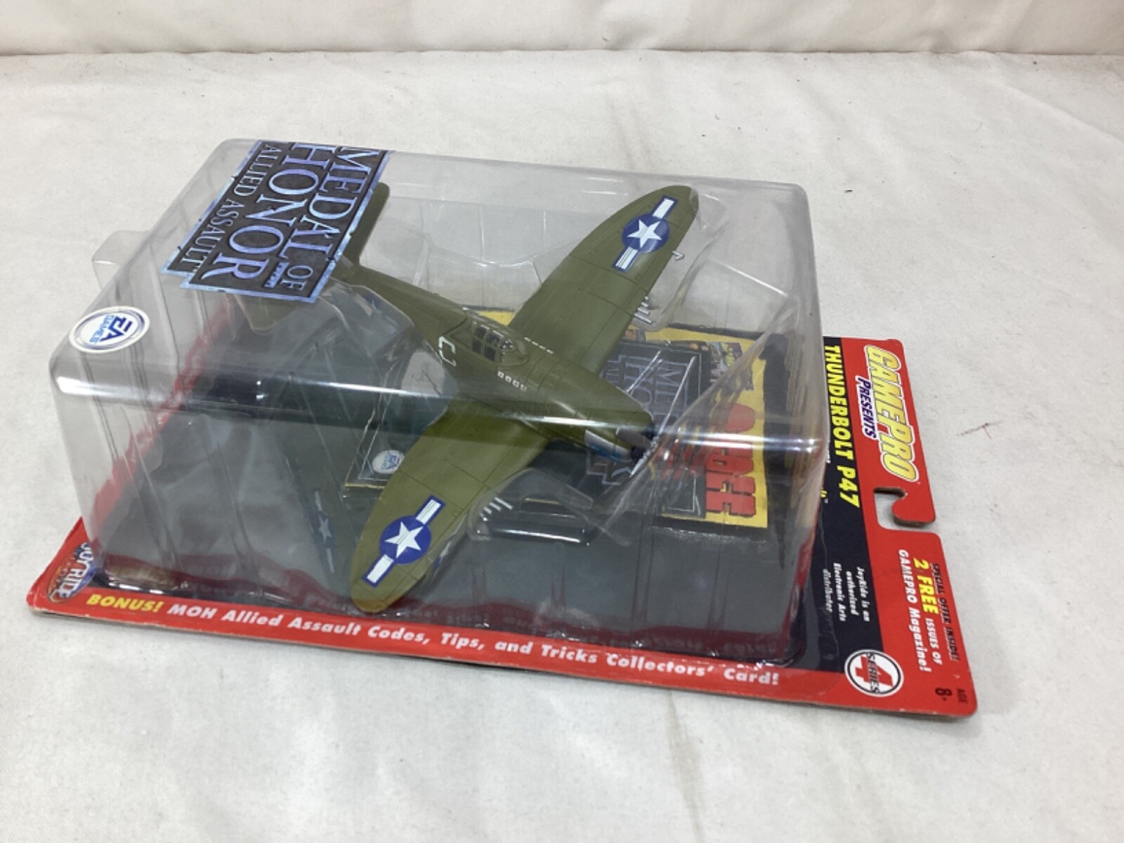 GamePro Medal of Honor Allied Assault EA Games P47 Thunderbolt Plane Sealed MOC