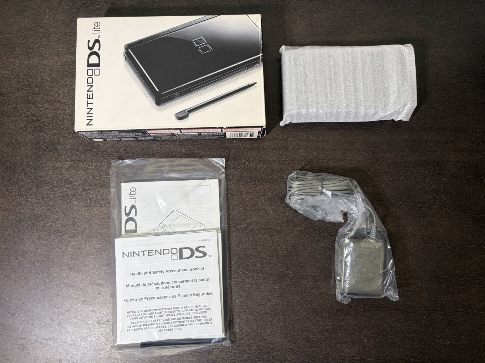 Nintendo DS Lite Handheld System Onyx Black Excellent System