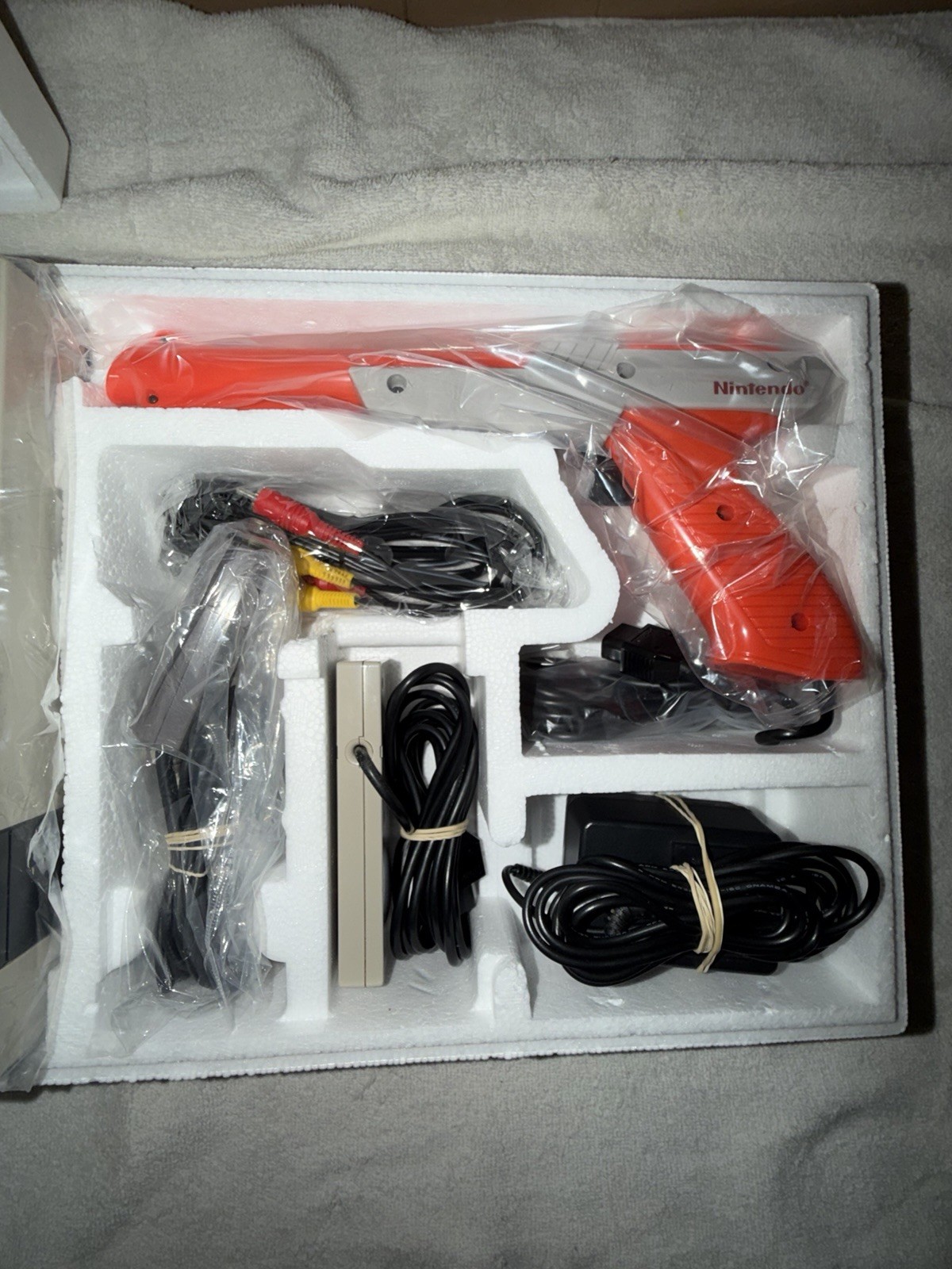 NES Nintendo Entertainment System Action Set – Complete In Box – Tested/Working