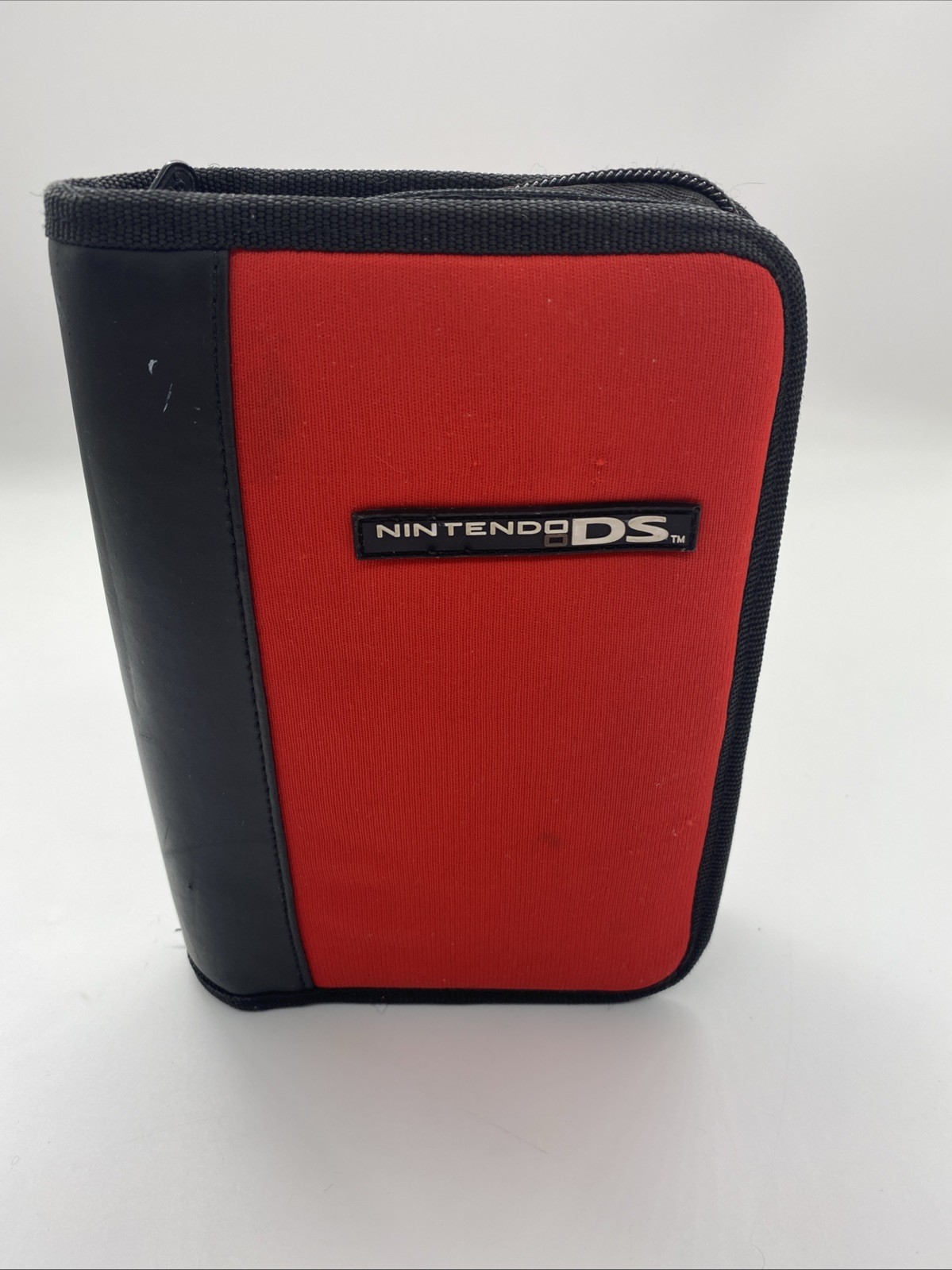Nintendo DS Padded Nylon Travel Zippered Carrying Case Red Black Console Bag